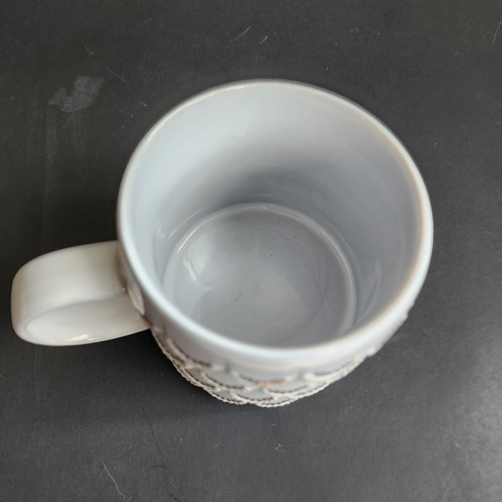 Starbucks Mermaid Scales Coffee Mug Tea Cup Scalloped Gold Dot Pattern 10 fl. oz - Picture 4 of 5